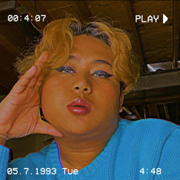 Meet your Posher, Kyle - Picture 1 of 1